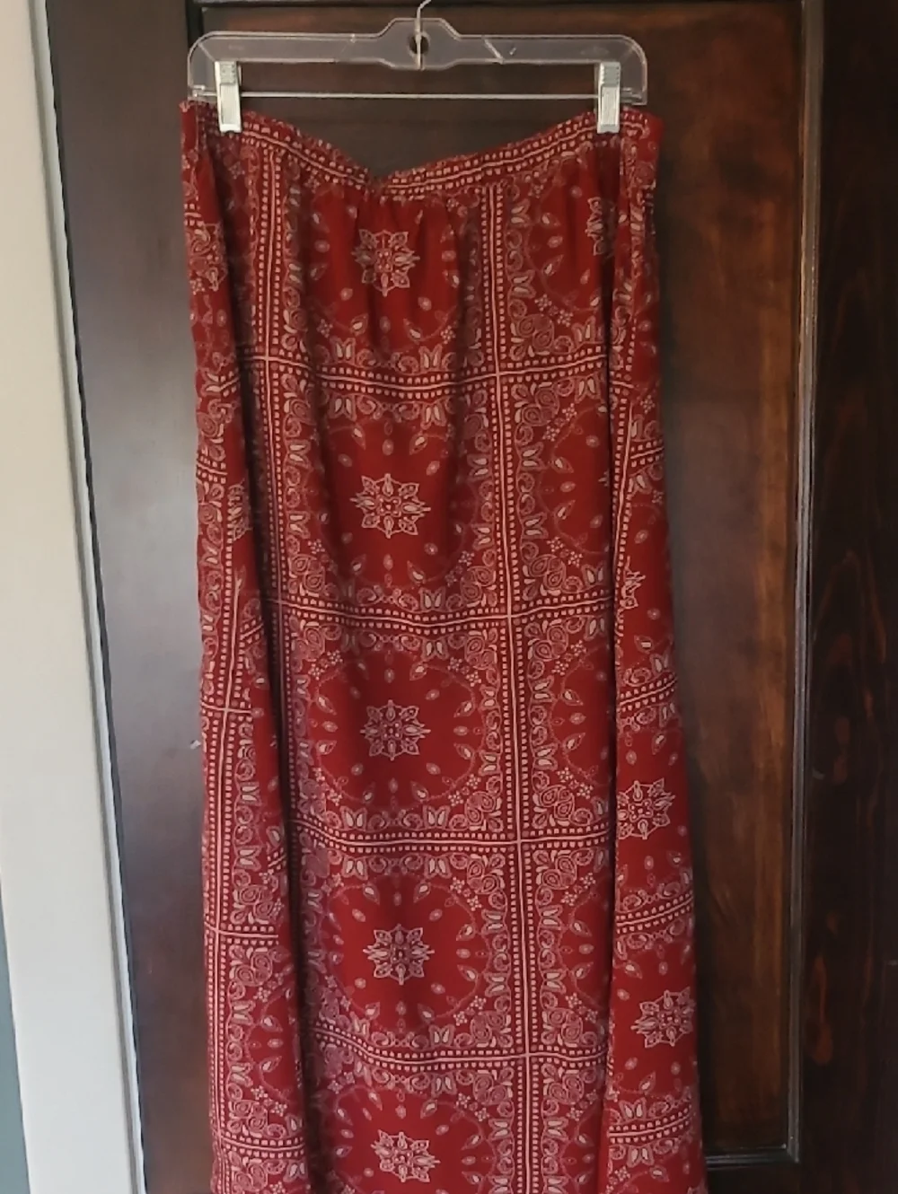 High-Rise Red Bandana-Print Maxi Skirt - Picture 5 of 5